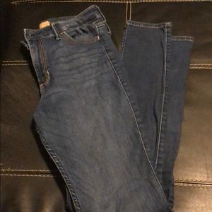 Hollister Stretchy Super Skinny High Rise